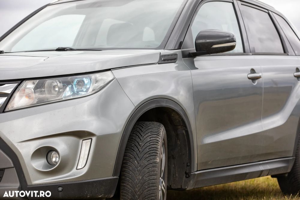 Suzuki Vitara 1.6 DDIS 4X4 Luxus - 12