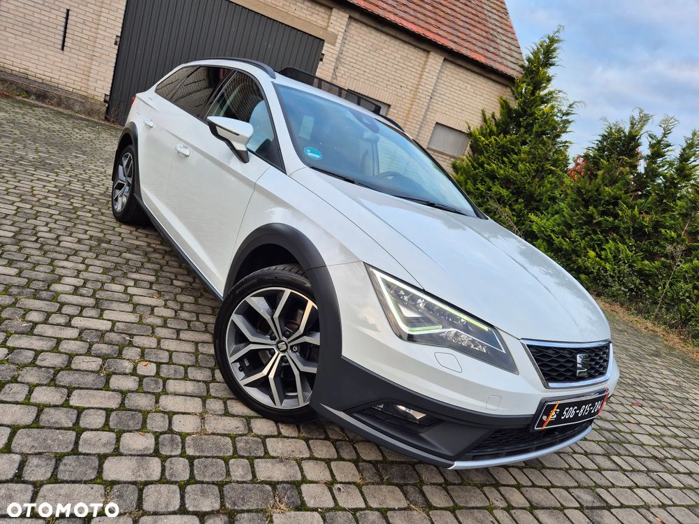 Seat Leon 2.0 TSI 4Drive DSG OPF X-Perience - 6
