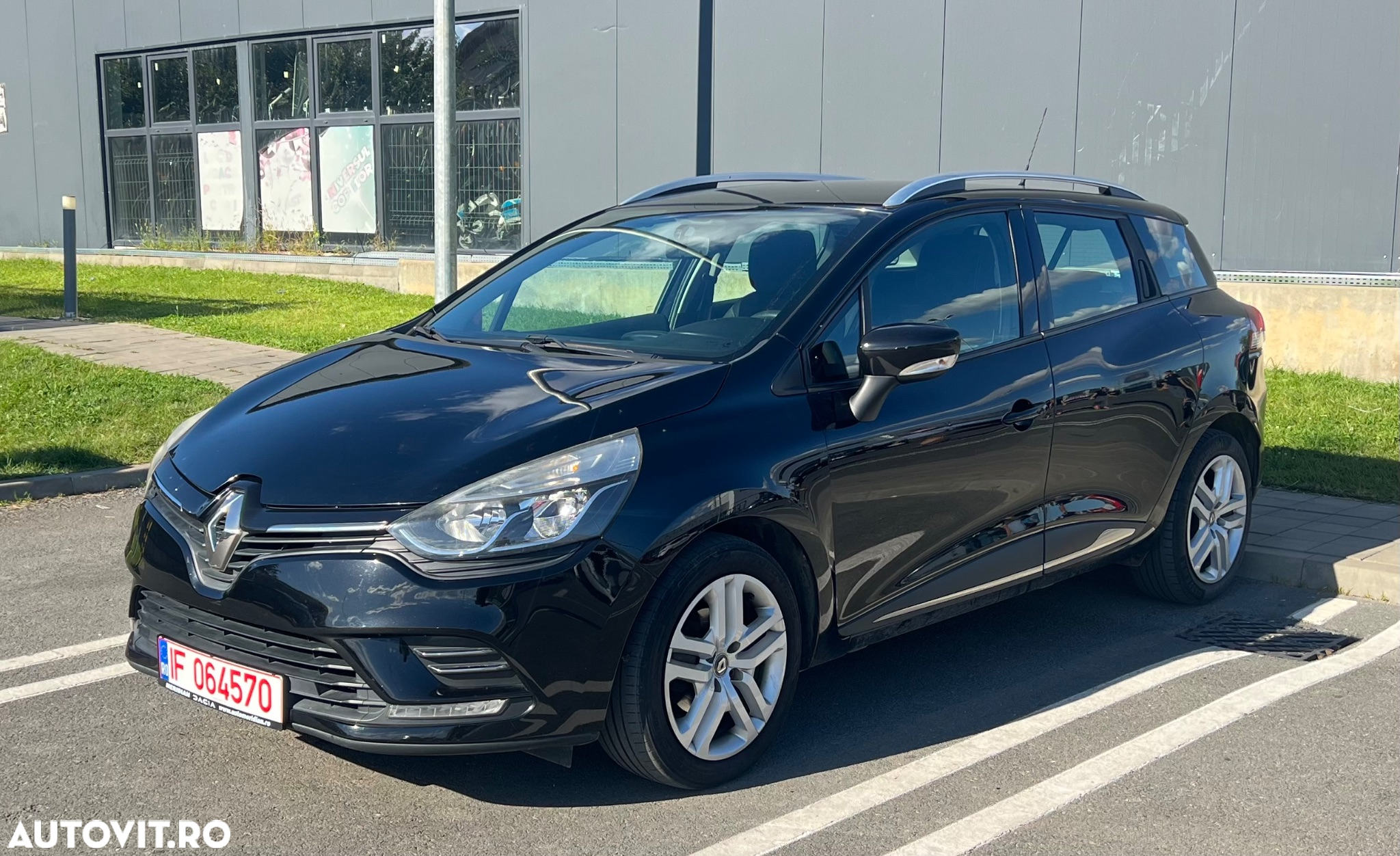Renault Clio Estate Energy TCe Zen - 2