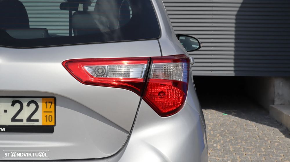 Toyota Yaris 1.4 D-4D Comfort - 15