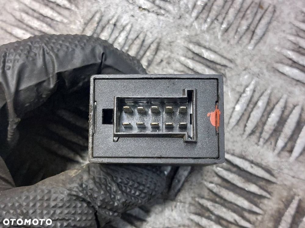 HAK HOLOWNICZY + TABLICZA MODUŁ HAKA FORD FOCUS MK1 KOMBI JAEGER 52400006 - 7