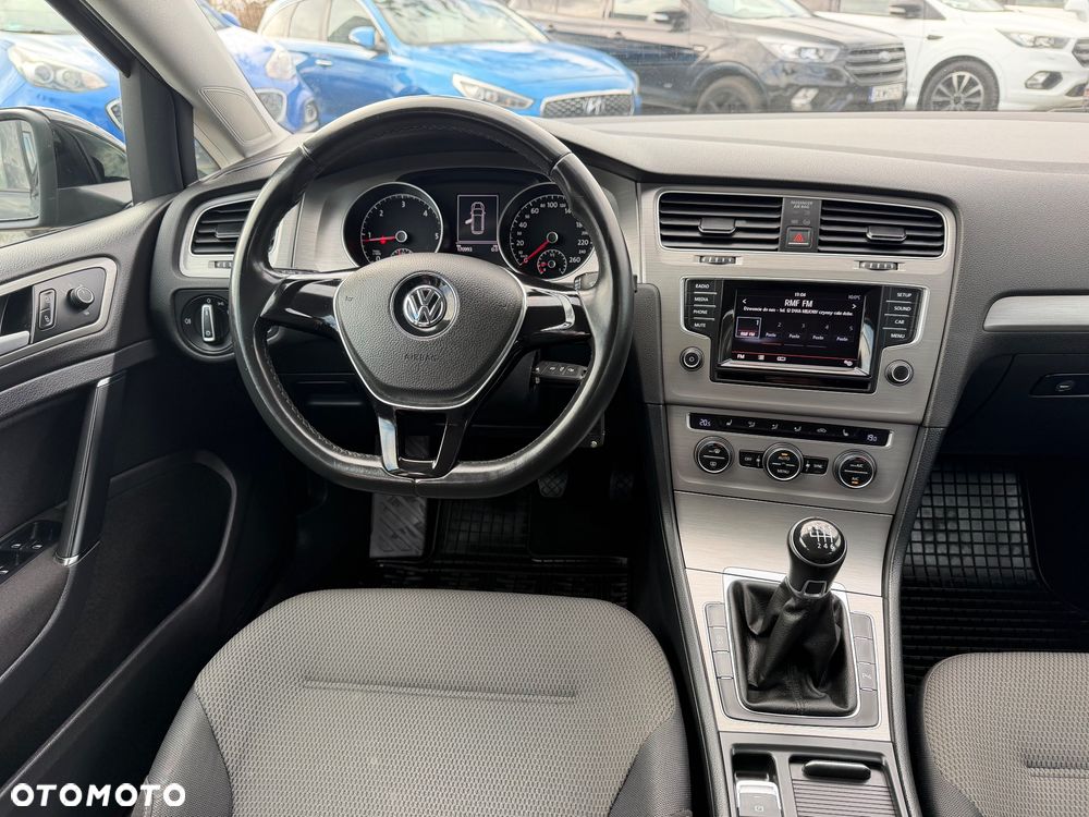 Volkswagen Golf 2.0 BlueTDI Comfortline - 13