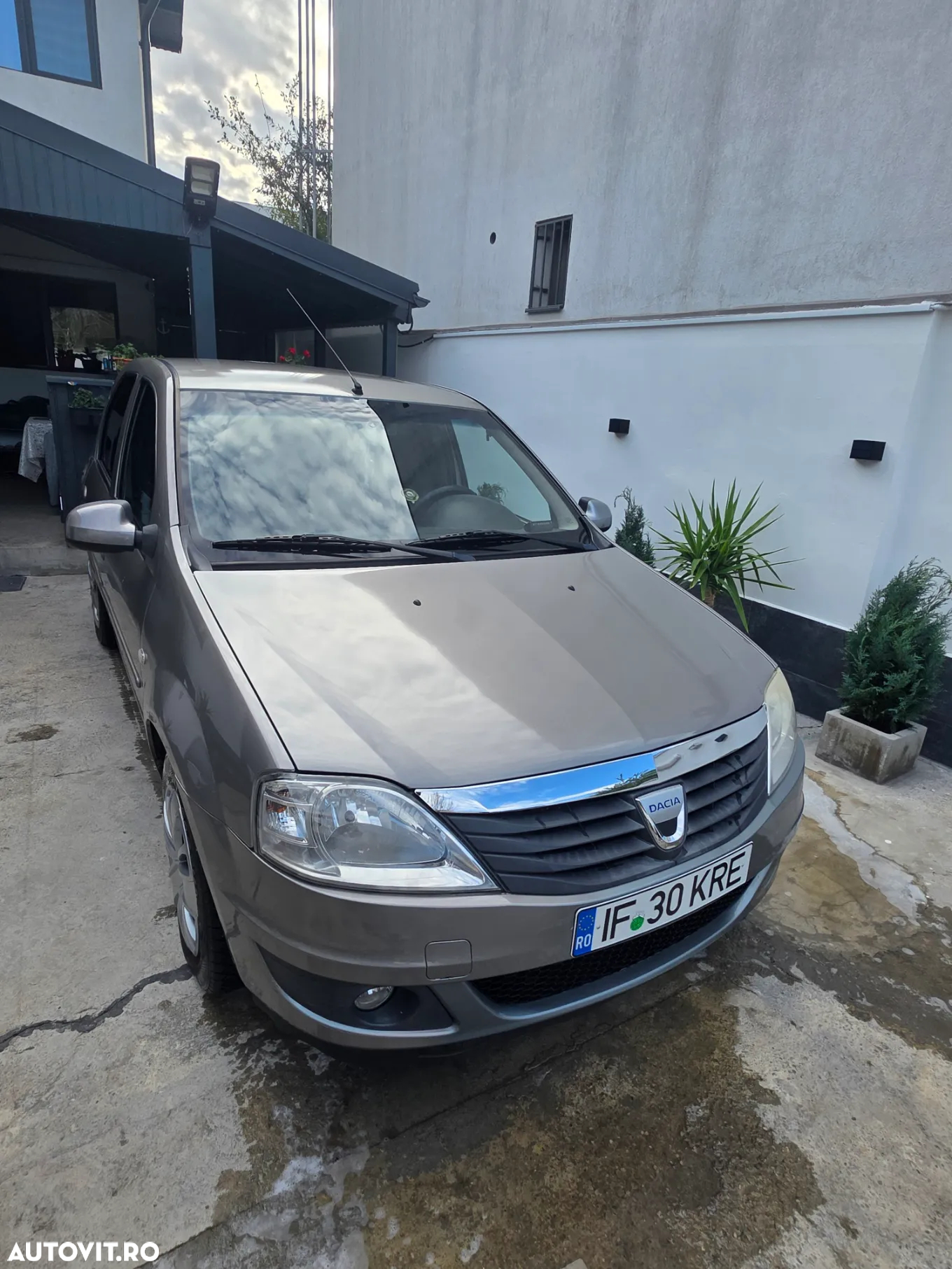 Dacia Logan - 3