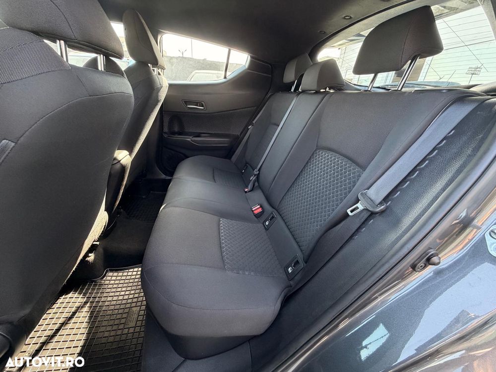 Toyota C-HR 1.8 HSD 122 CP 4x2 CVT Style - 18