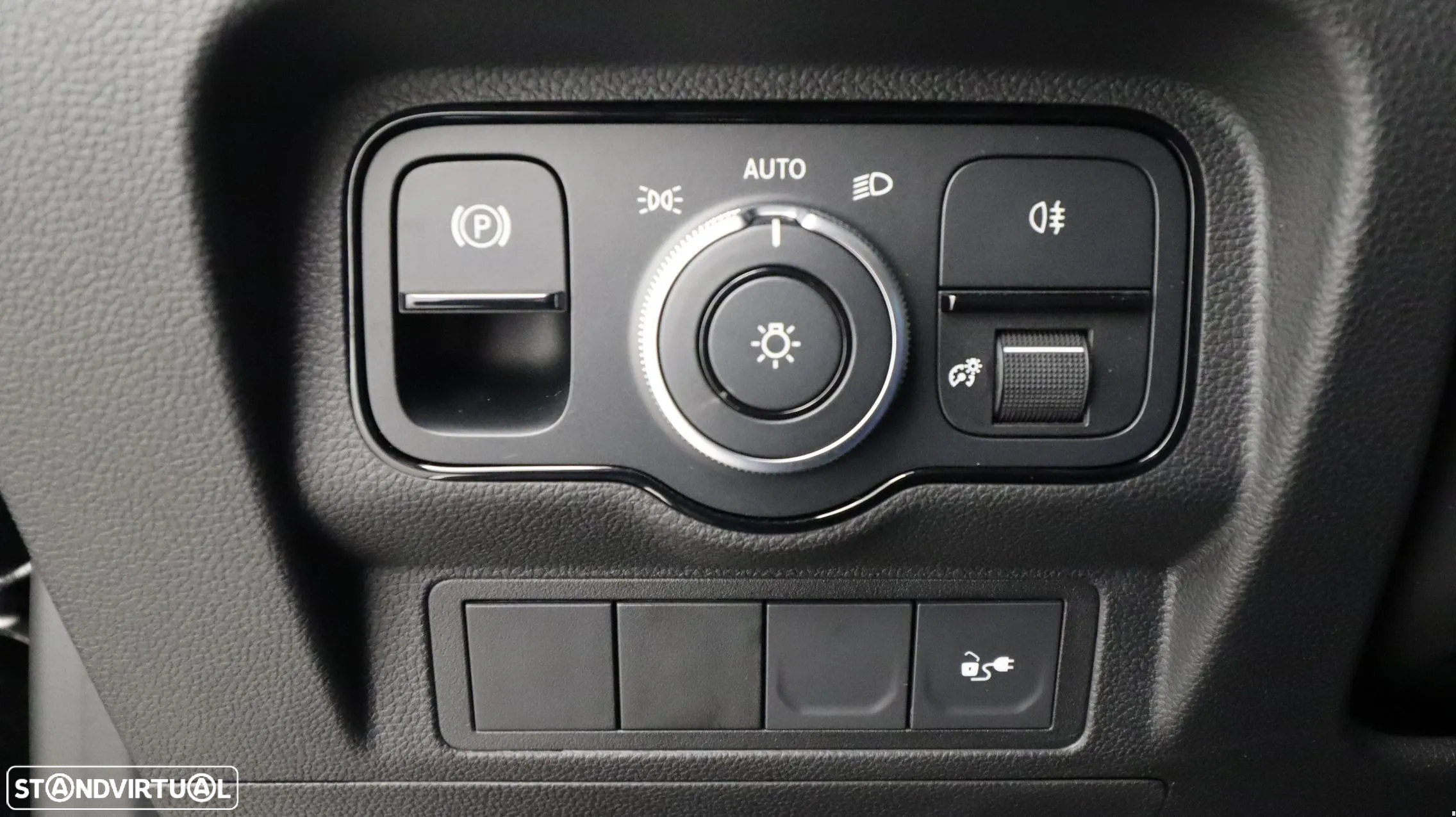 Mercedes-Benz EQT 200 - 17