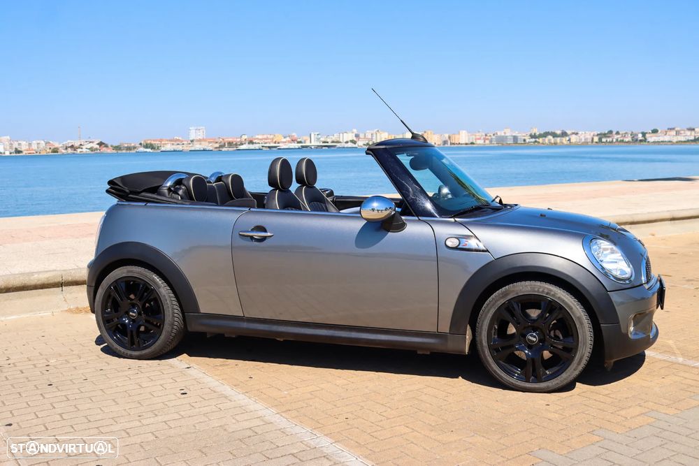 MINI Cabrio Cooper S - 2