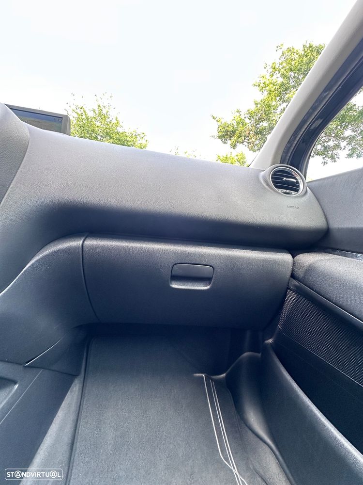 Peugeot 3008 1.6 BlueHDi Style EAT6 - 45
