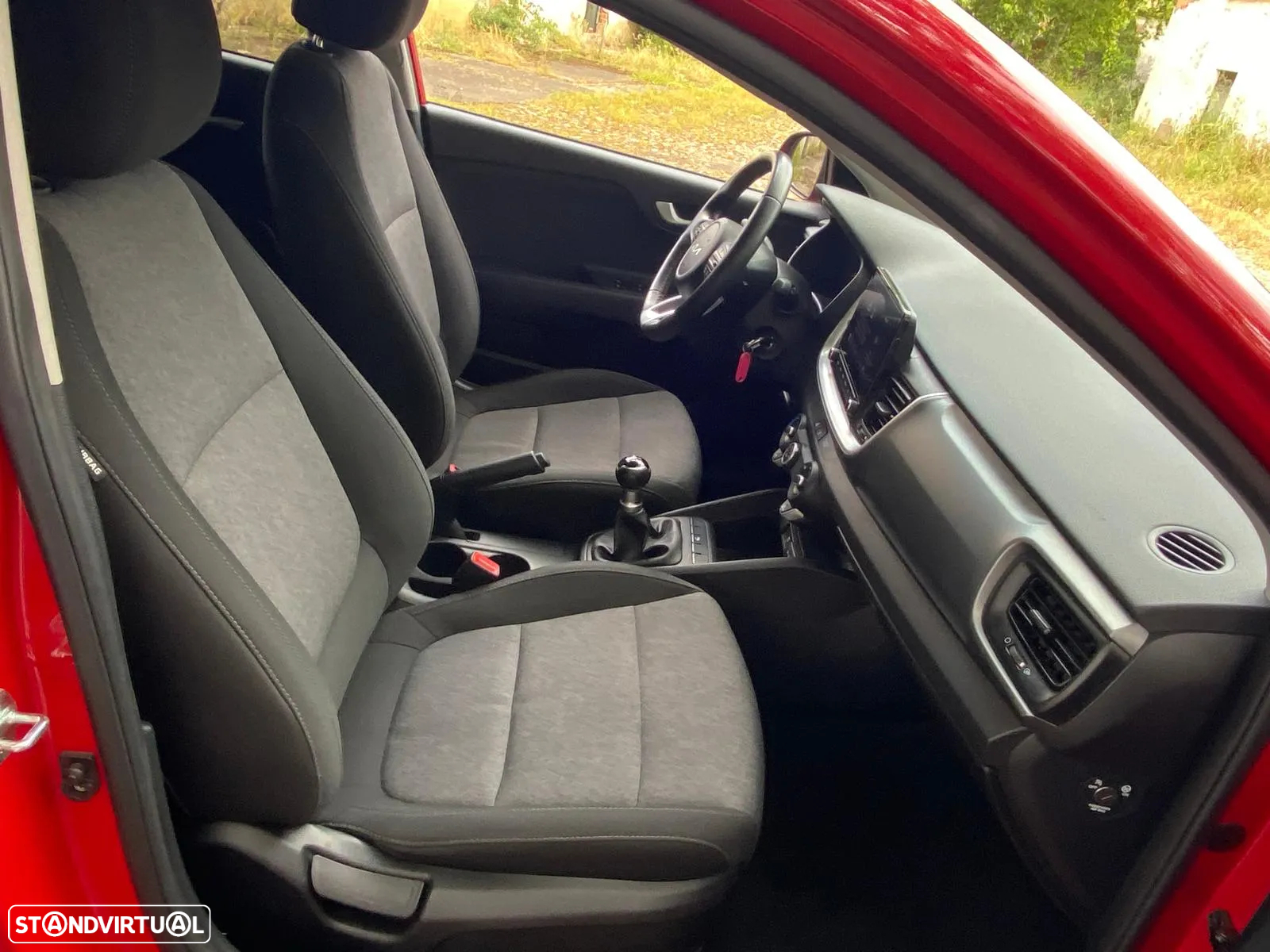 Kia Stonic 1.2 Dynamic - 11