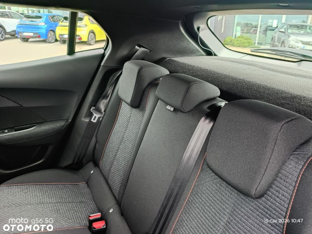 Peugeot 2008 - 14