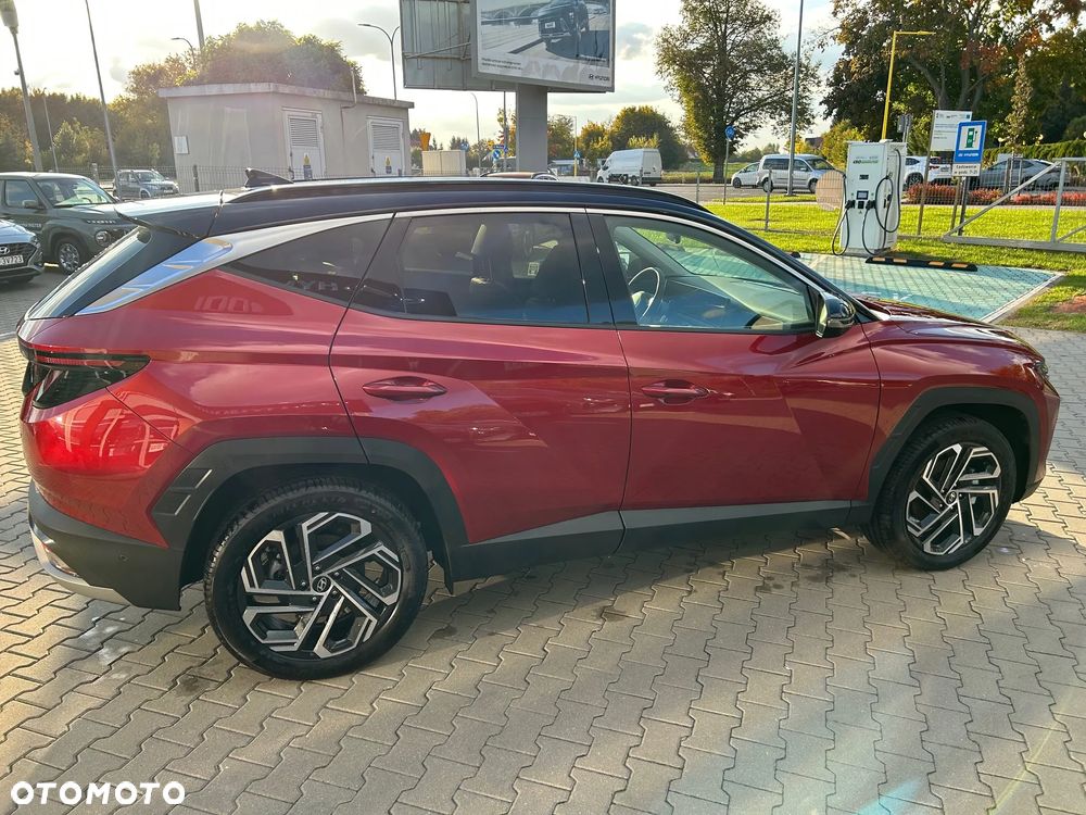 Hyundai Tucson 1.6 T-GDi HEV Executive 4WD - 4