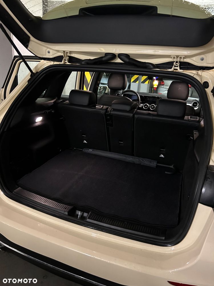 Mercedes-Benz Klasa B 180 d 7G-DCT - 6