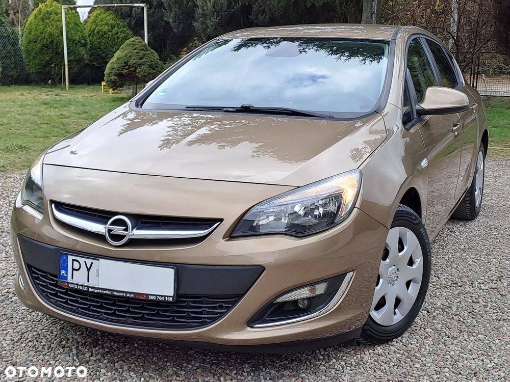 Opel Astra - 1