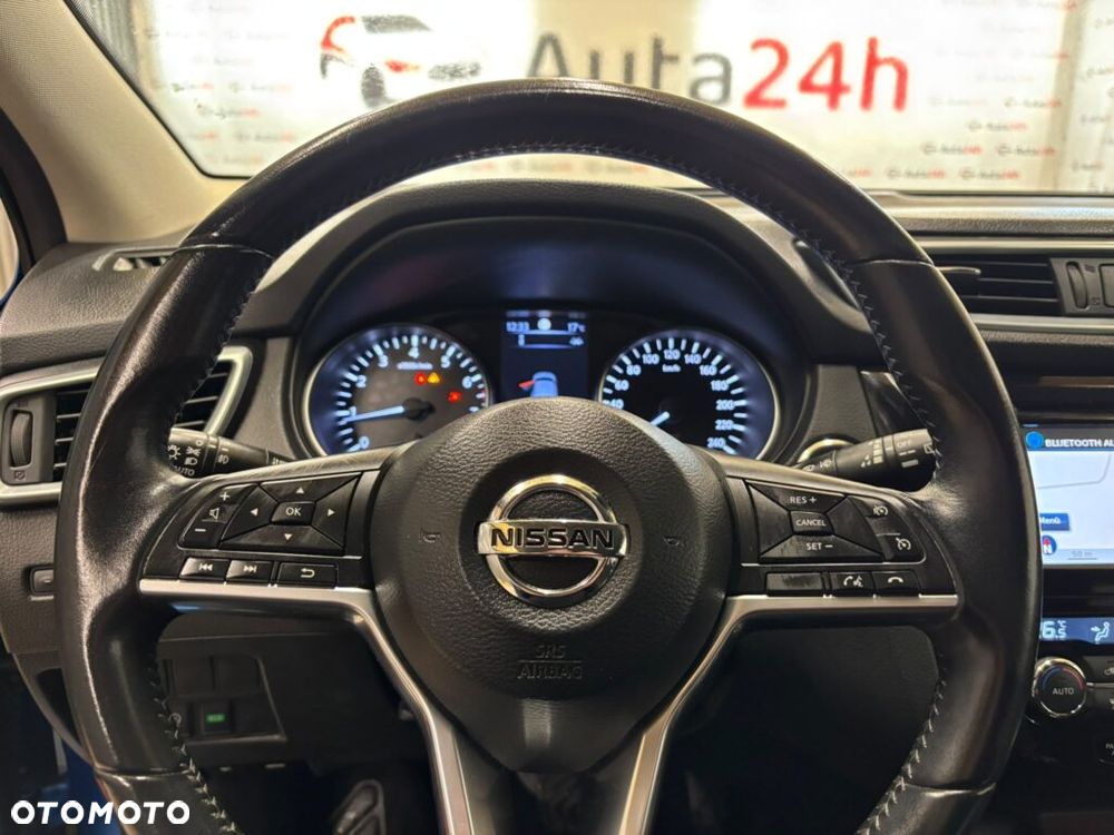 Nissan Qashqai 1.2 DIG-T Xtronic N-Connecta - 6
