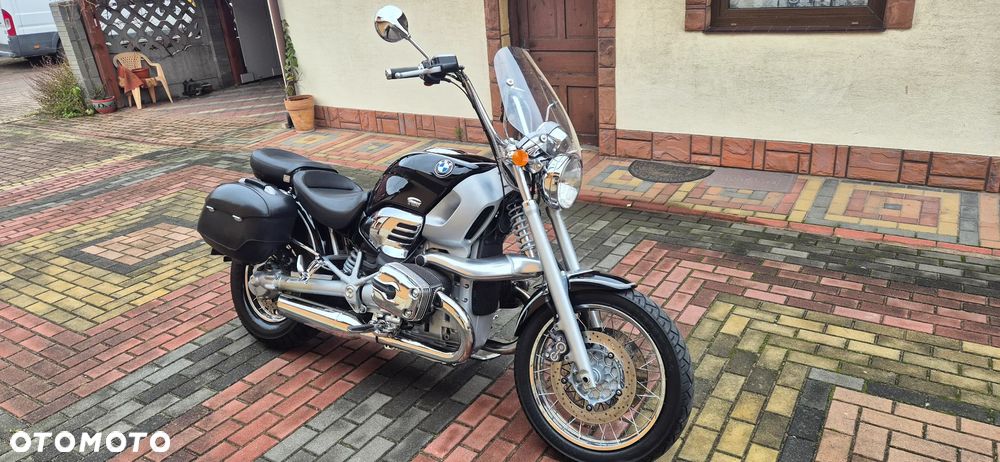 BMW R - 1
