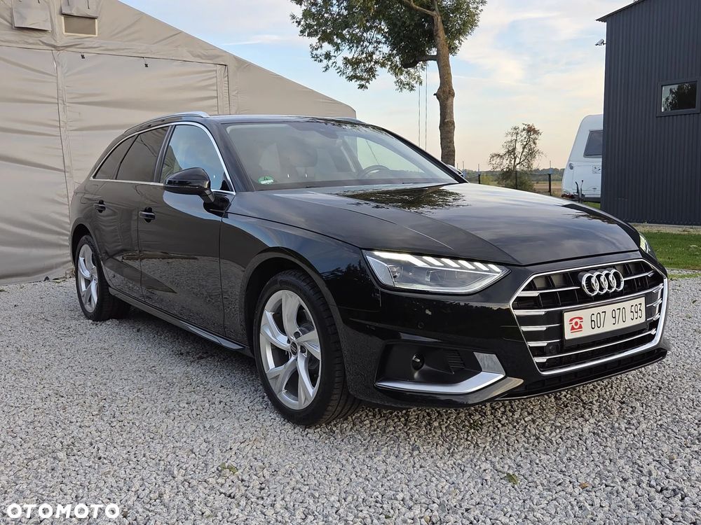 Audi A4 Avant 35 TDI Sport S tronic - 38