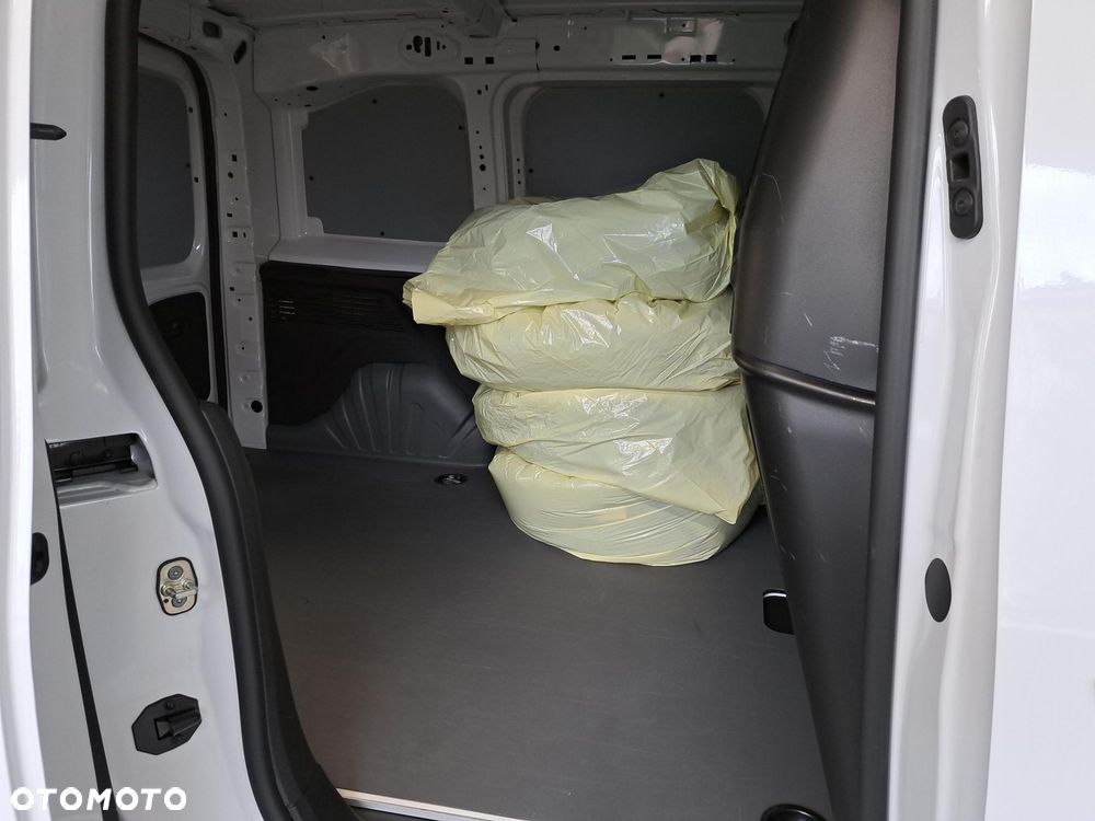 Toyota PROACE CITY - 12