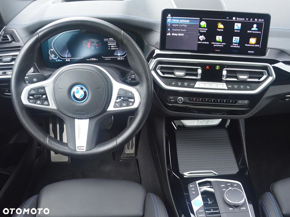 BMW iX3 Impressive - 11