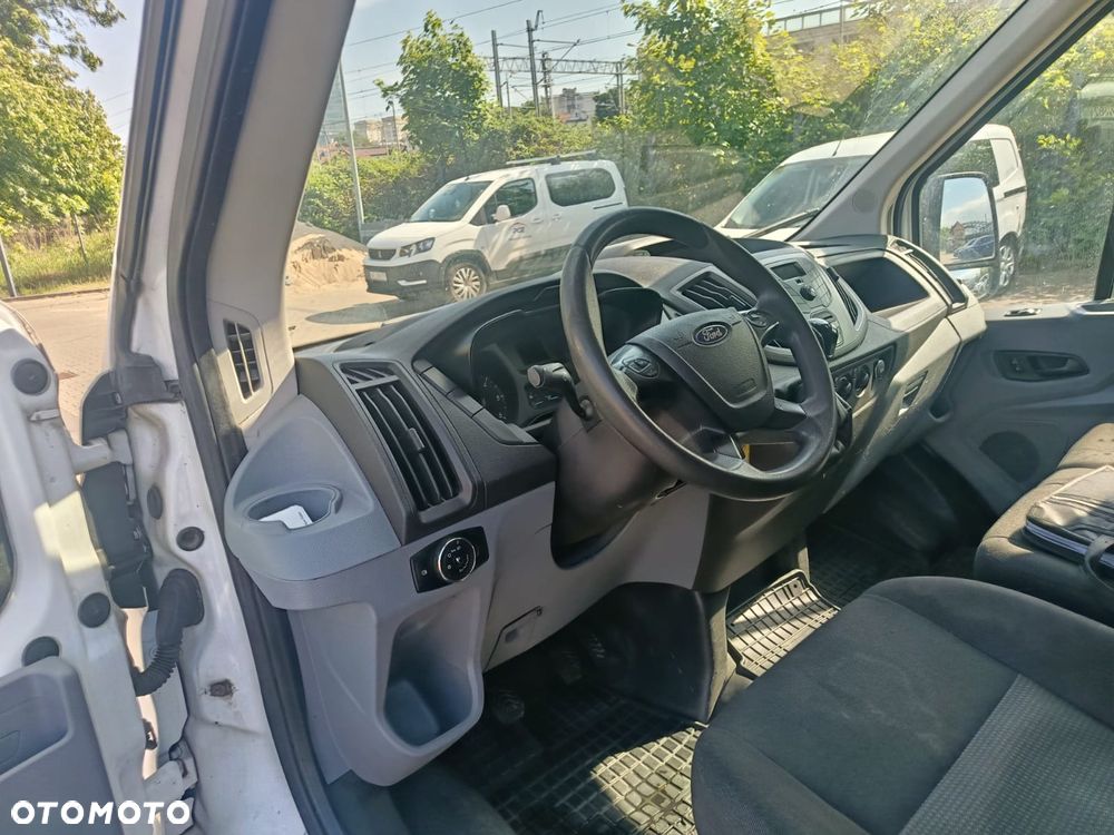 Ford Transit - 5