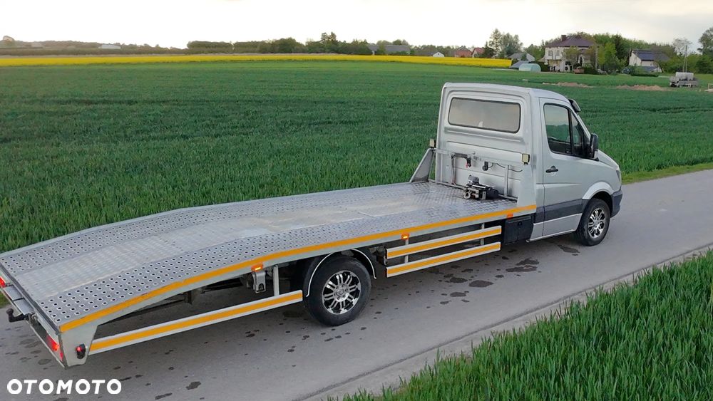 Mercedes-Benz Sprinter 319 - 6
