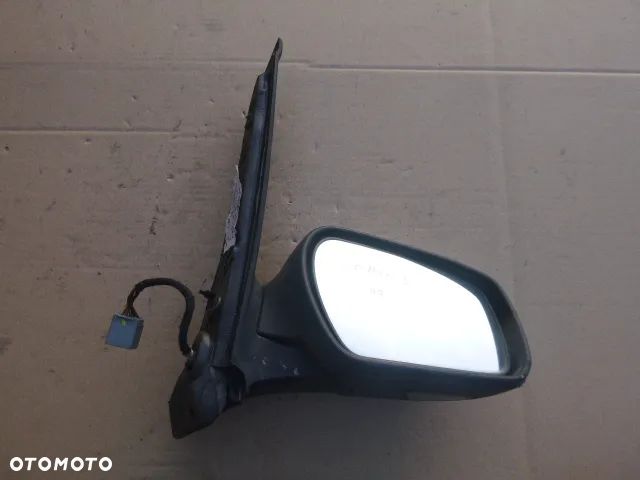 LUSTERKO PRAWE ELEKTRYCZNE FORD FOCUS C-MAX MK1 KOLOR U1 7 PINÓW - 17