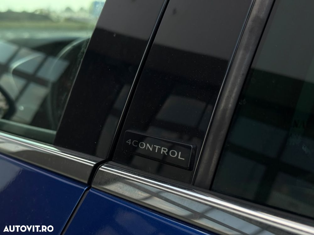Renault Megane ENERGY TCe 205 EDC GT - 18