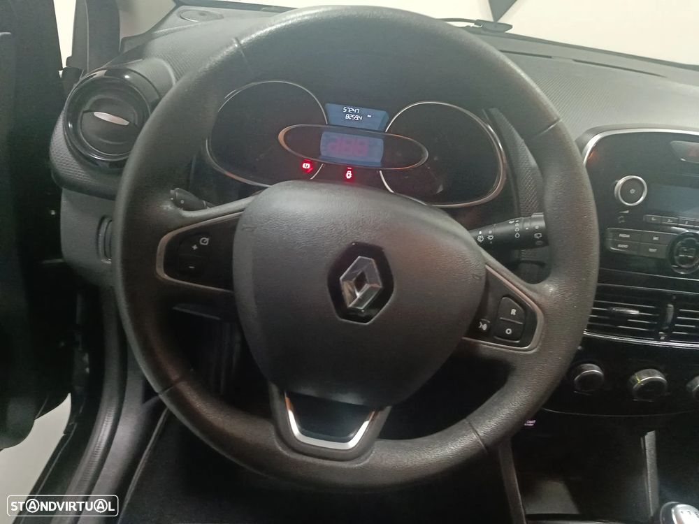 Renault Clio - 20