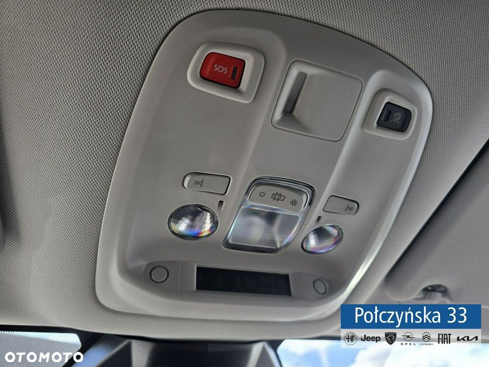 Peugeot Traveller - 22