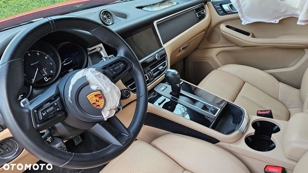 Porsche Macan T PDK - 11