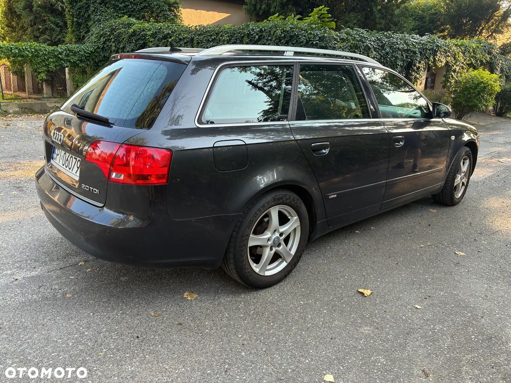 Audi A4 Avant 2.0 TDI - 6