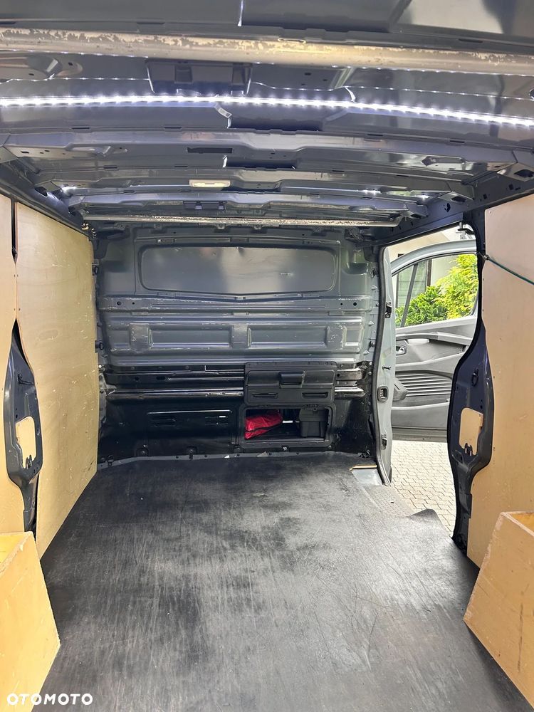 Renault Trafic - 6