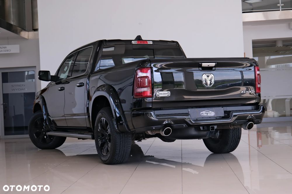 RAM 1500 Crew Cab Longhorn - 16