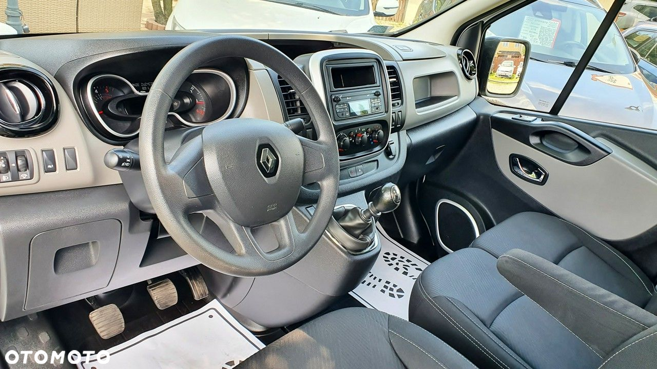 Renault Trafic - 18