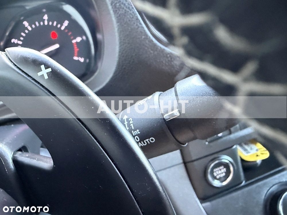 Opel Vivaro - 29