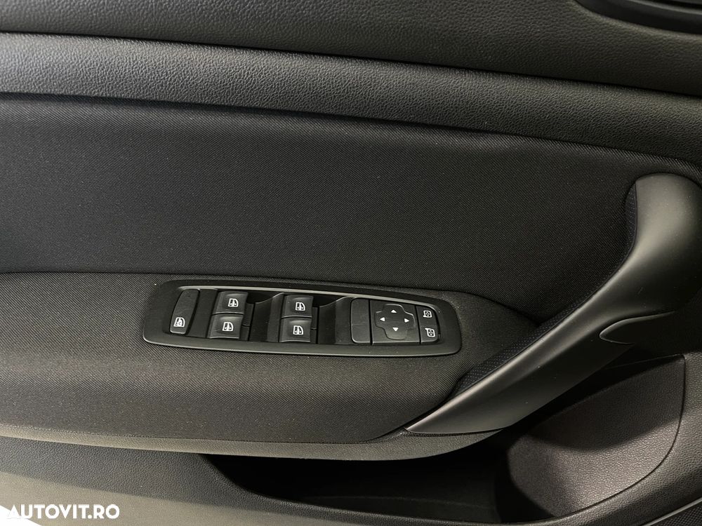 Renault Megane TCe 140 GPF Zen - 15