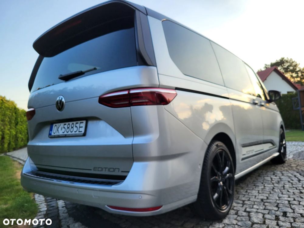 Volkswagen Multivan - 24