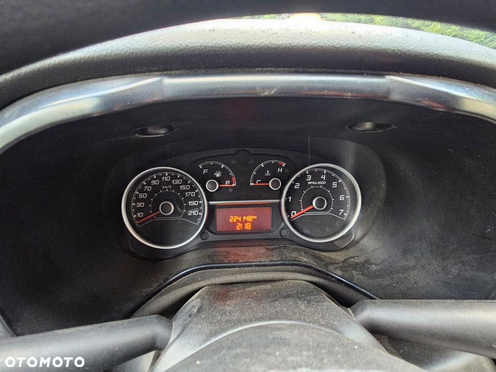 Fiat Doblo - 22