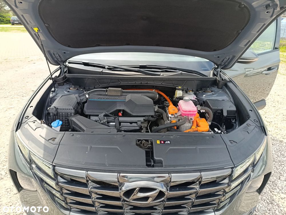 Hyundai Tucson 1.6 T-GDi HEV Executive 4WD - 26