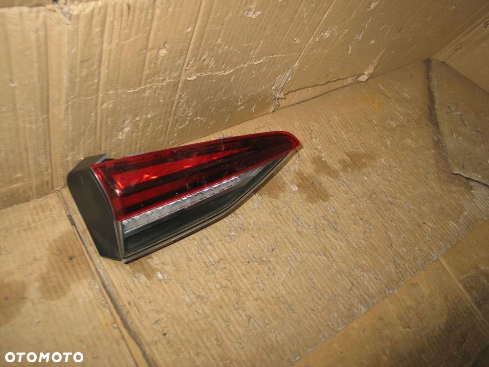 lampa tyl led lewa w klape skoda octavia 4 IV kombi 5E7945307 oryginal - 4