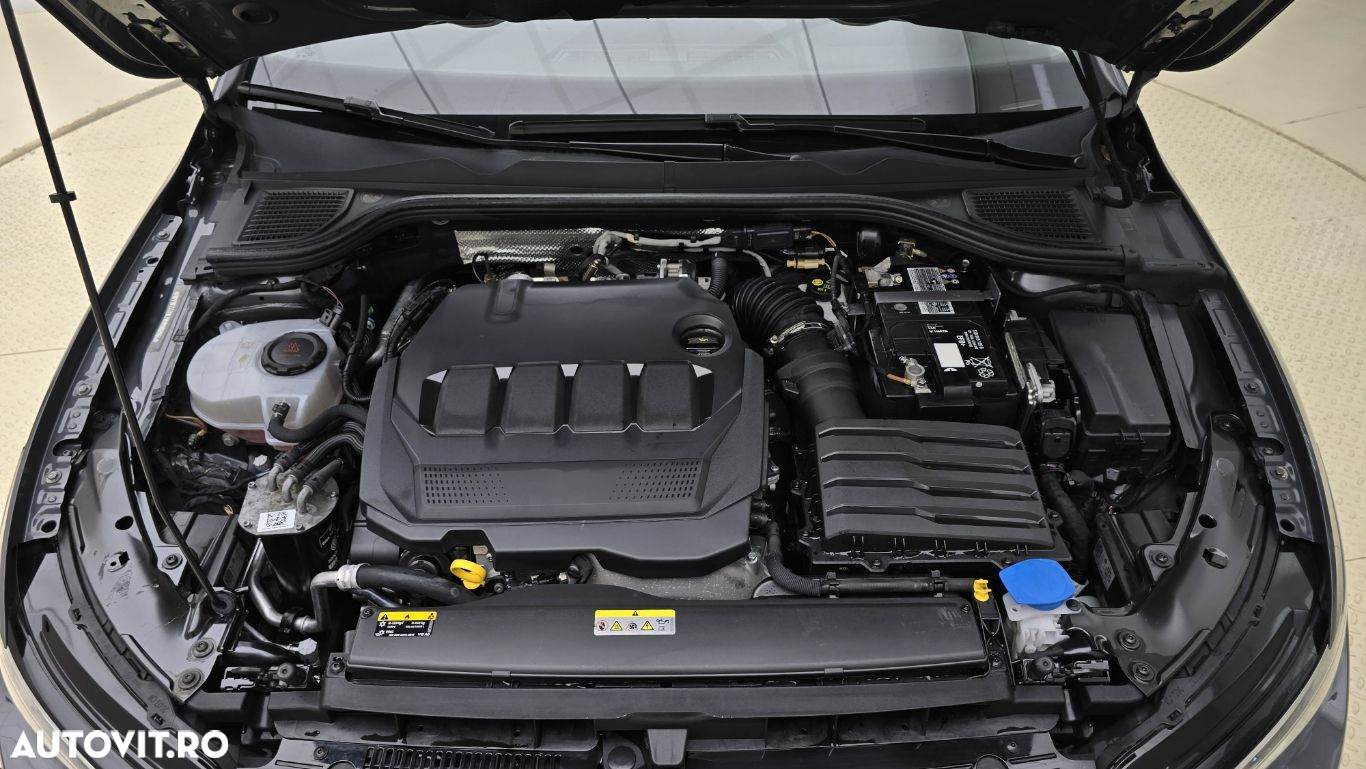 Volkswagen Golf 2.0 TDI Life - 21