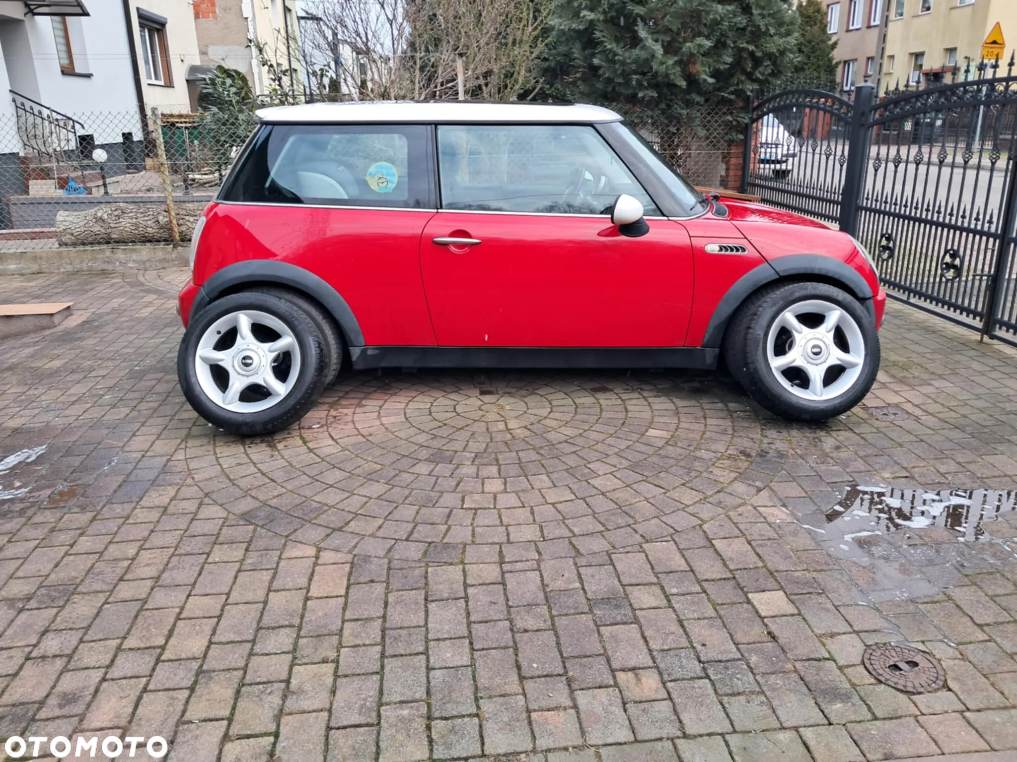 MINI Cooper chili - 9