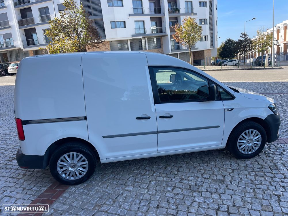 VW CADYY 2.0 TDI - 6