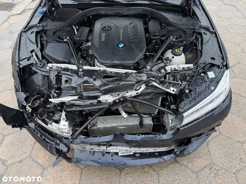 BMW Seria 7 740d xDrive - 35