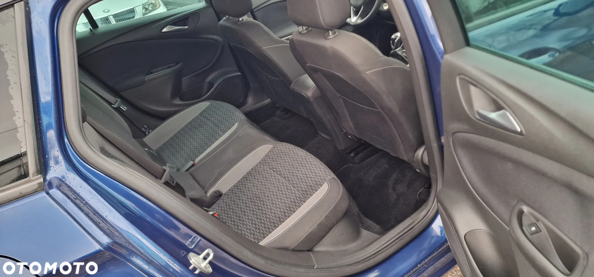 Opel Astra Sports Tourer 1.2 Turbo GS Line - 10