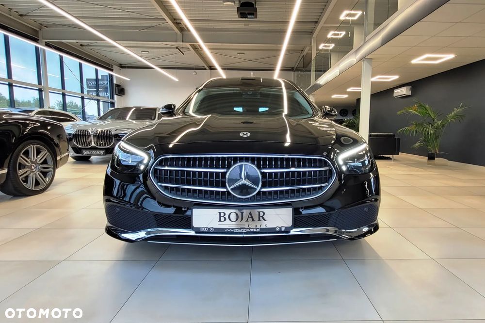 Mercedes-Benz Klasa E 200 Exclusive - 4