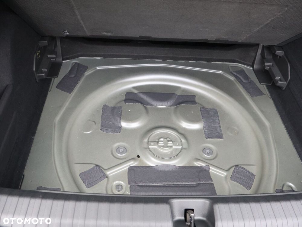 Cupra Terramar 1.5 eTSI mHEV DSG - 17