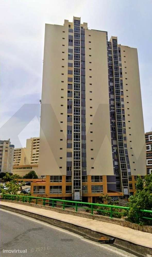 Lote de 8 Imóveis para venda em Conjunto em Lisboa, Barreiro, Moita, A - Grande imagem: 4/24