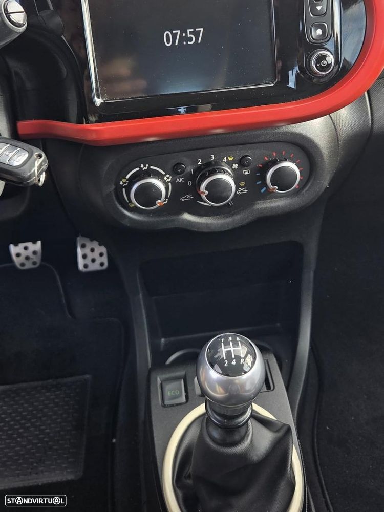 Renault Twingo - 15