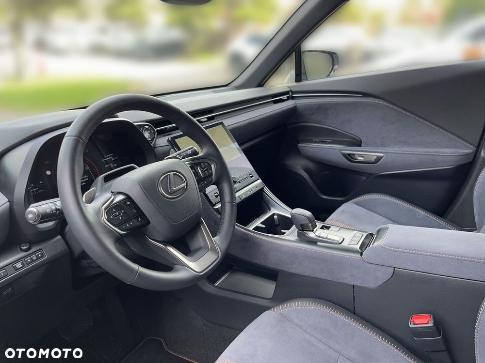 Lexus LBX 1.5 Hybrid Cool - 5