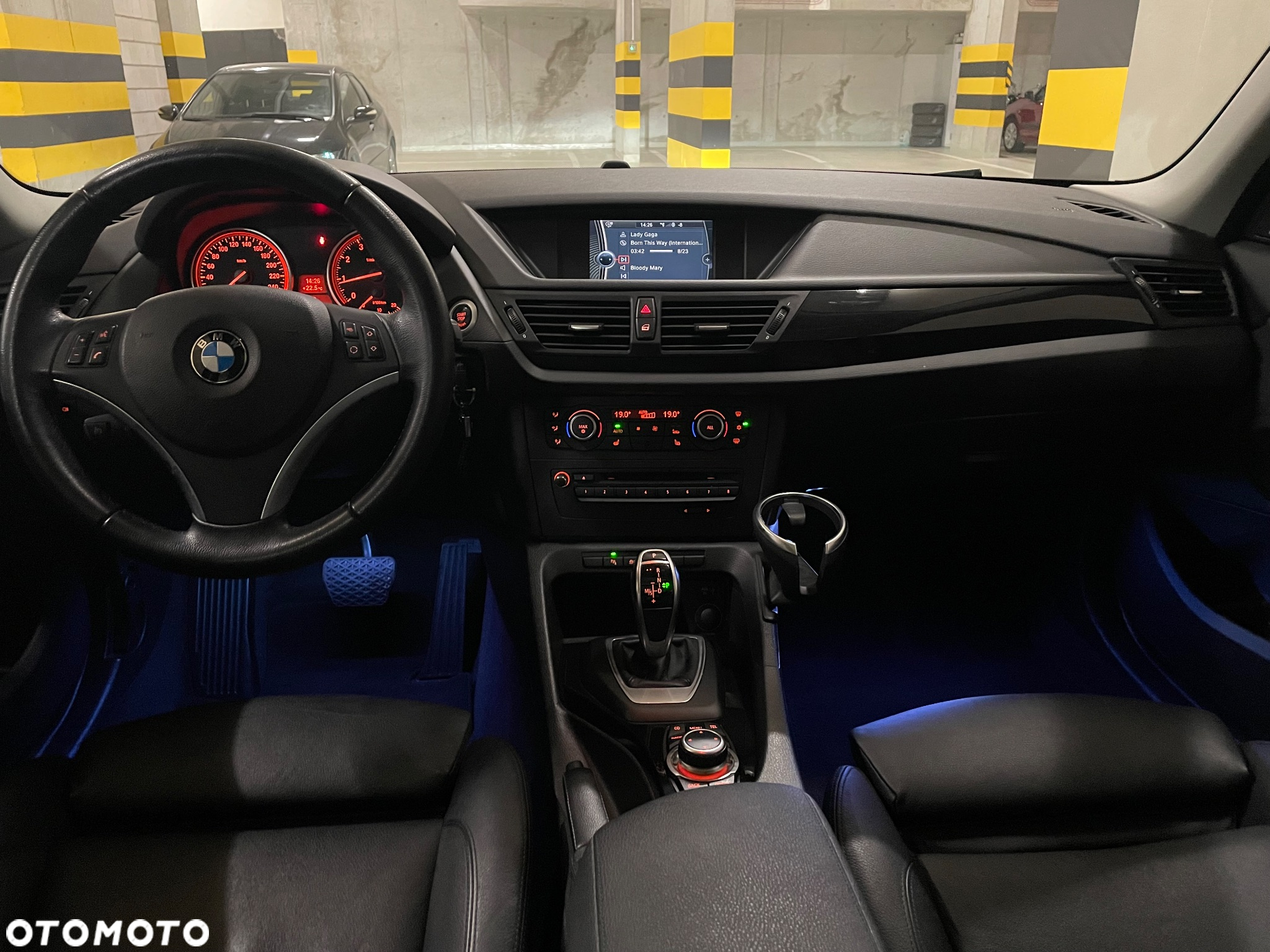 BMW X1 xDrive28i - 16