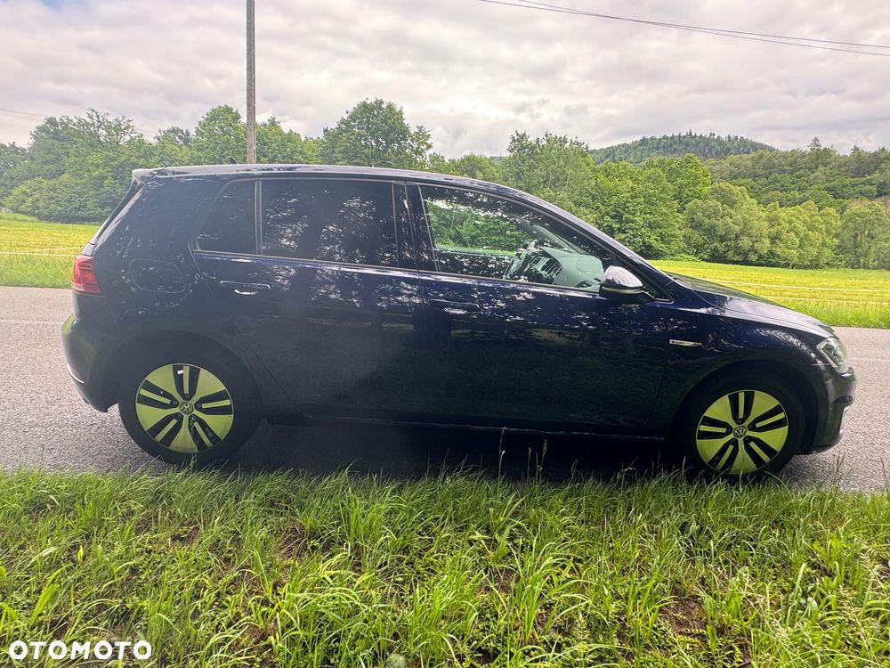 Volkswagen Golf - 7
